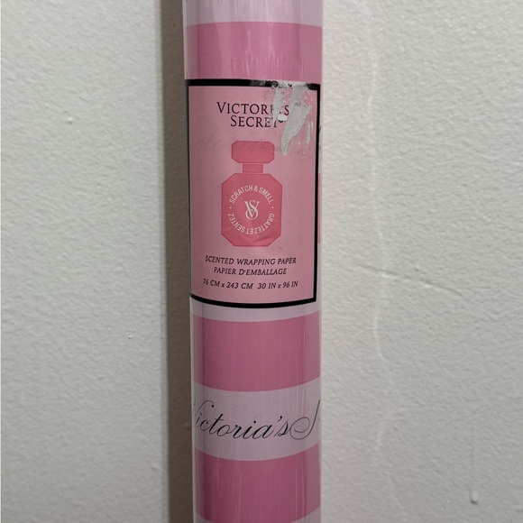 Victoria's Secret Pink and White Gift Wrap - Picture 2 of 3